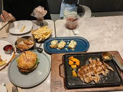 -必胜客(上海新南方商城PH店)