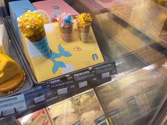 -星巴克(广州南站A18检票口楼上)