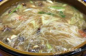 Clam Sliding Rice Noodles with Millet Noodles