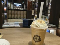 -钟书阁(群光广场店)