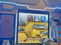 -暴风岛沉浸式体验馆(百联世纪店)