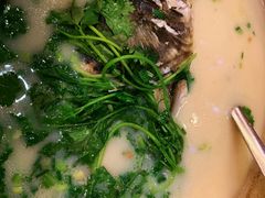 天目湖魚頭湯-假日花园主题餐厅