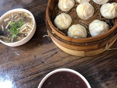 鲜肉小笼包-金源汤包(育新东路店)