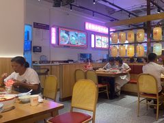 -怪噜范·老贵阳街头名小吃(数博万达店)