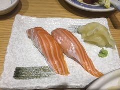 三文鱼手握-富山日式料理(宽厚里店)
