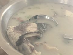 -美顺香食府鱼头老店(雪野湖店)