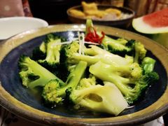 西兰花-馬蘭花開(车站大道店)