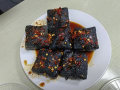 -五娭毑臭豆腐(黄兴南路店)