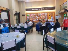 -覃记海鲜美食餐厅