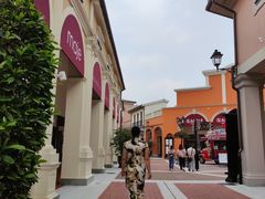 -佛罗伦萨小镇广佛名品奥特莱斯(疏港路店)