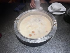 -煲宫猪肚鸡(昆山金鹰国际购物中心店)