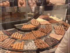 -Laderach 莱德拉(上海环贸iapm店)