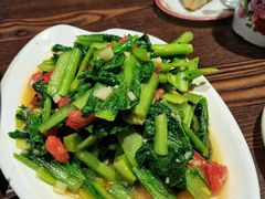 番茄毛白菜-乌苏疆遇集市烧烤新疆菜(乌苏啤酒小镇店)