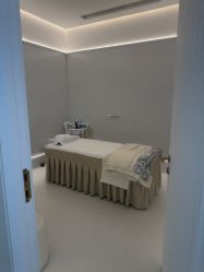 -苑苑vbeauty科技美容SPA