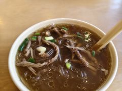 -佬钱湾仔(衣裳街店)