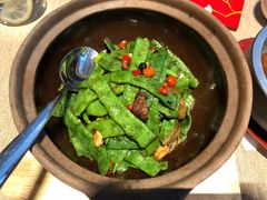 砂锅扁豆-湘满甲·黄焖甲鱼创始者·湘菜·鲁菜(潘家园店)