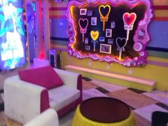 -歌迷量贩KTV(南阳路店)