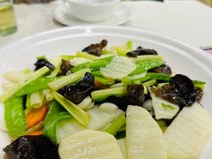 淮山云耳炒鲜百合-姚林轩