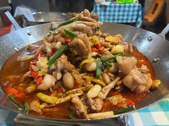 -昱龙大盆牛蛙馆(三兴街总店)