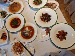 -沁香庭中餐厅·川粤菜(重庆高新假日酒店)
