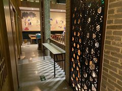 -忆江南·临江鱼馆