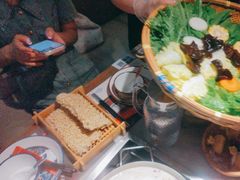 -尚尚仙·酸汤猪手·猪肚鸡火锅(华联万柳购物中心店)