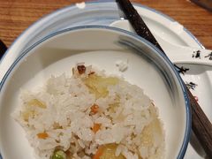 -滇香肴·云南菜蒸汽石锅鱼(云南北路店)