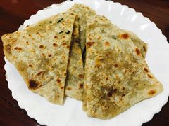-溢心园香河肉饼总店