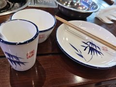 -亿诣蝎府炸酱面羊蝎子火锅(酷车小镇店)