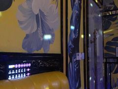 -欢乐迪KTV(南坪上海城店)