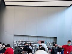-Apple零售店(新街口店)