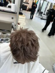 -U·NI SALON 造型