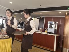 -汇泉王朝大饭店-旋转餐厅(南海路店)