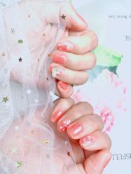 -吉吉靓甲美睫