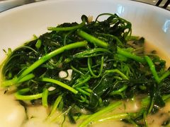 -状元人家·公园别墅衡东土菜(溪悦荟店)