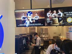 -瑞幸咖啡(凯德虹口龙之梦店)