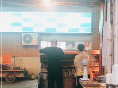 -雷老虎烧烤(西街店)