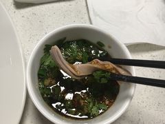 -煲王粤菜餐厅(中侨中心店)