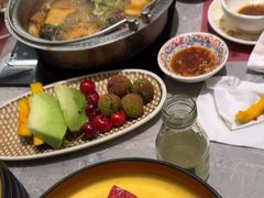 -一绪に寿喜烧(荟聚店)