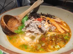 -百春原湖南牛肉粉(百联世纪店)