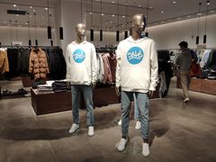 -URBAN REVIVO(西安Momopark店)