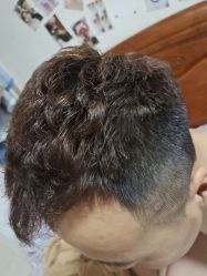 点击看大图 -T.1 hair salon烫染接发
