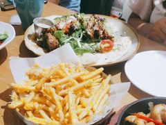 -HELLO 27 意面·沙拉·帕尼尼