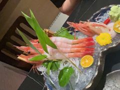 -山川小町·极番烧肉(新地假日广场店)
