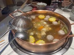 -牛村来人潮汕牛肉火锅(西单店)