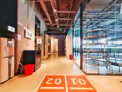 -乐刻运动健身(城西银泰店)