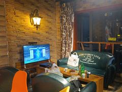 -玩坞轰趴馆·户外团建聚会主题生日派对馆(世豪广场店)