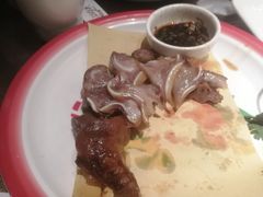 -东口码头·烧鸽子·鱼头泡饼·地方菜(金鹰悦城店)
