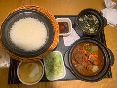 红烧牛腩饭-谷田稻香(佛罗伦萨店)