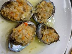 -四川小胡子海鲜(丁村万人海鲜广场店)